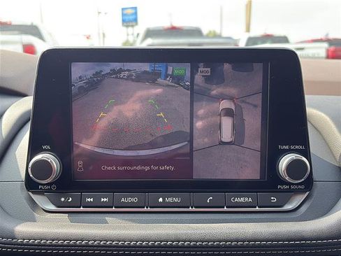 Used 2021 Nissan Rogue SV FWD image 26