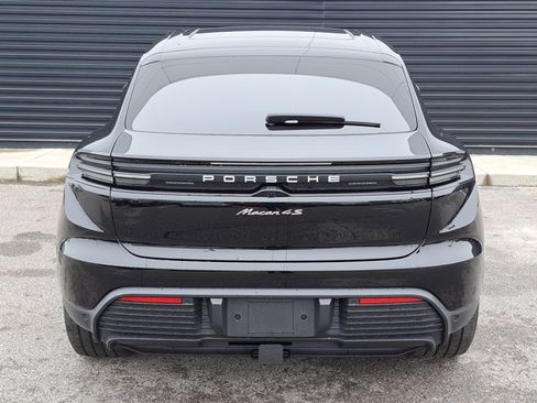 Used 2025 Porsche Macan 4S Electric AWD/4WD image 6