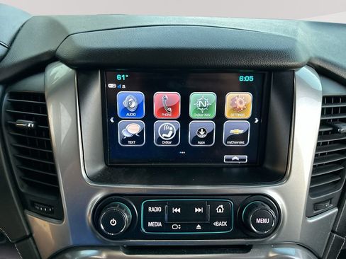 Used 2019 Chevrolet Tahoe LS AWD/4WD image 16