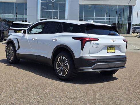 New 2026 Chevrolet Blazer EV LT FWD image 7