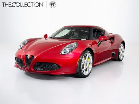 Used 2016 Alfa Romeo 4C Coupe w/ Convenience Group - Coupe RWD image 1