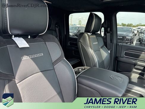 Used 2025 RAM 3500 Laramie w/ Sport Appearance Package AWD/4WD image 30