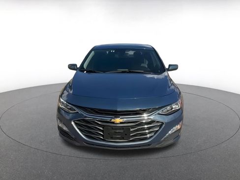Used 2024 Chevrolet Malibu LT image 4