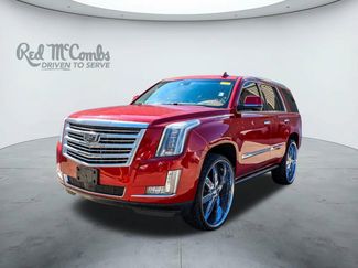 Used 2015 Cadillac Escalade Platinum image 1