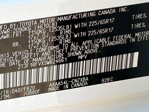 Certified 2025 Toyota RAV4 LE AWD/4WD image 33