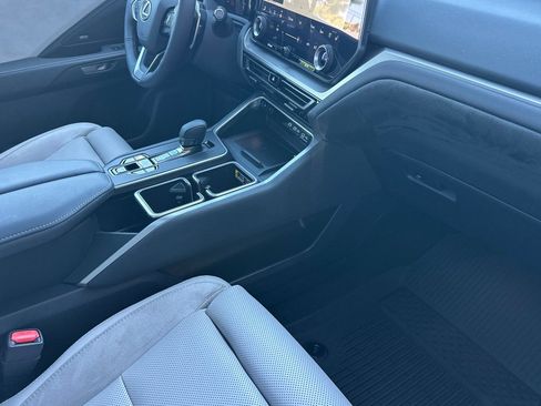 Used 2026 Lexus TX 350 AWD w/ Technology Package image 13