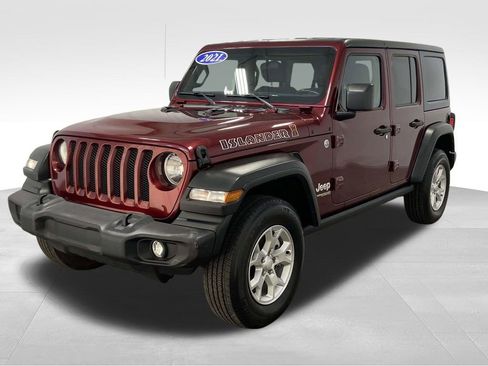 Used 2021 Jeep Wrangler Unlimited Islander image 5