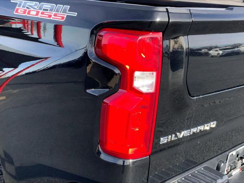 Used 2024 Chevrolet Silverado 1500 LT Trail Boss image 29