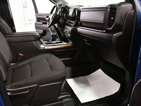 Used 2025 GMC Sierra 1500 Elevation w/ Preferred Package AWD/4WD image 30