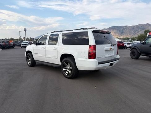 Used 2012 Chevrolet Suburban LT AWD/4WD image 3