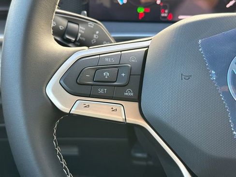 New 2026 Volkswagen Tiguan S image 32