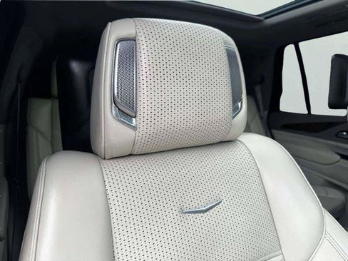 Used 2021 Cadillac Escalade Premium Luxury Platinum AWD/4WD image 68