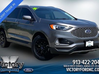 Used 2024 Ford Edge SEL w/ Convenience Package