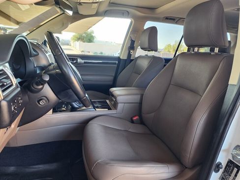 Used 2021 Lexus GX 460 Premium w/ Premium Package AWD/4WD image 28