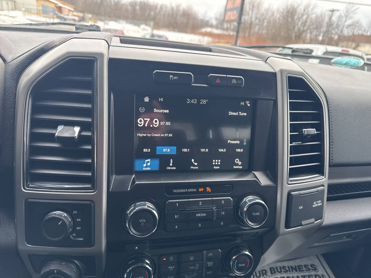 Used 2017 Ford F150 Lariat w/ Equipment Group 501A Mid AWD/4WD image 36