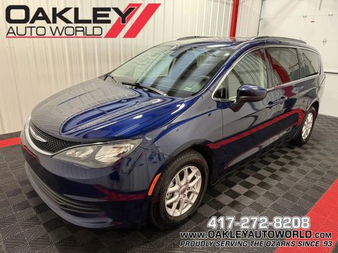 Used 2020 Chrysler Voyager Lxi FWD image 1