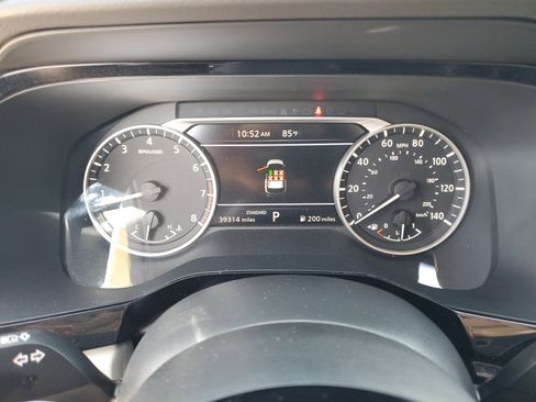 Certified 2022 Nissan Pathfinder SV FWD image 20