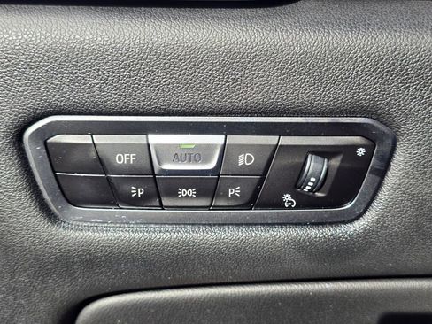 Used 2022 BMW X5 xDrive45e w/ M Sport Package image 30