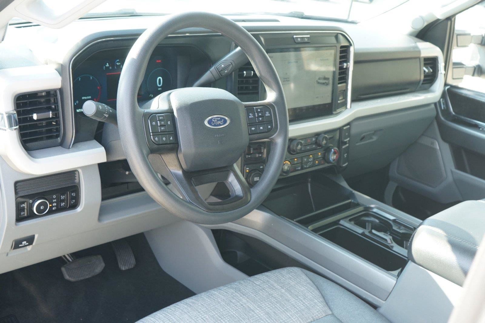 Used 2026 Ford F350 XLT w/ XLT Premium Package AWD/4WD image 9