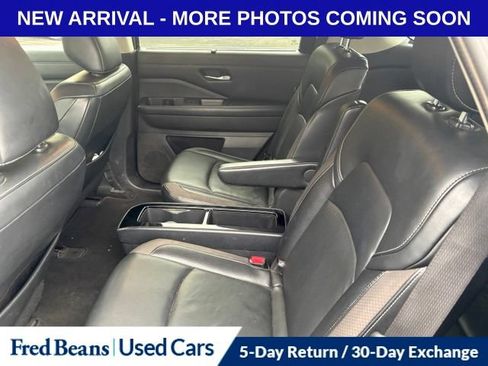 Used 2022 Nissan Pathfinder SL w/ SL Premium Package AWD/4WD image 11