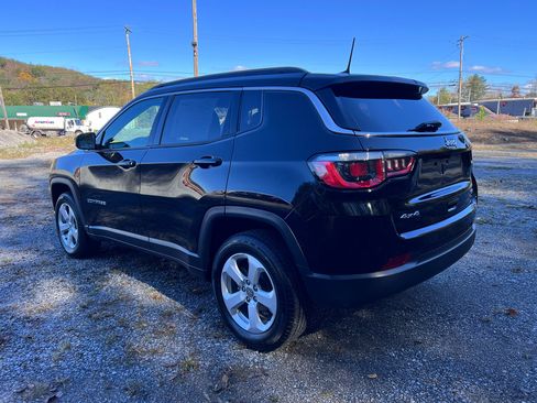 Used 2020 Jeep Compass Latitude w/ Cold Weather Group image 5