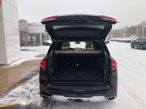 Used 2021 BMW X5 xDrive40i w/ Executive Package image 25