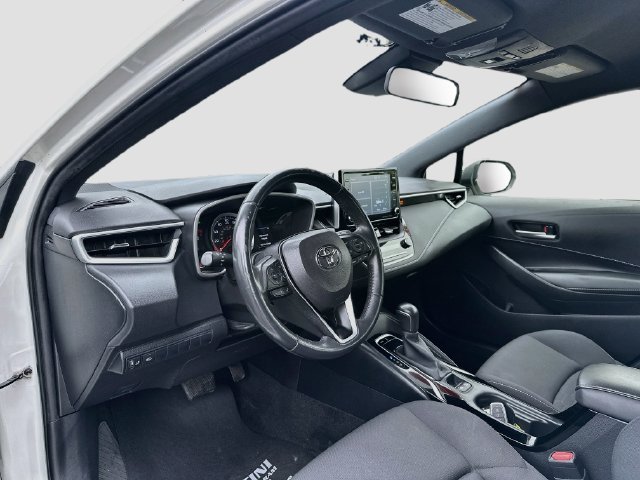 Used 2019 Toyota Corolla SE w/ SE Option Package FWD image 9