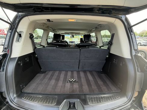 Used 2016 INFINITI QX80 4WD w/ Deluxe Technology Package image 10
