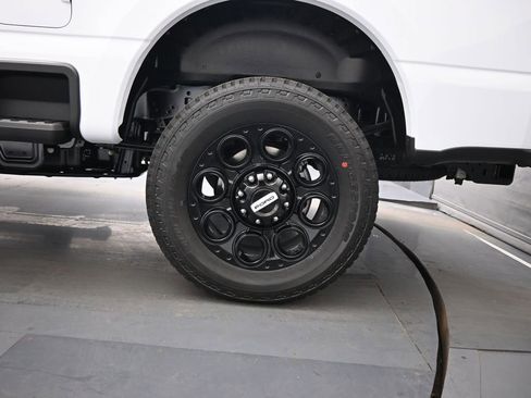 New 2026 Ford F250 XLT w/ XLT Premium Package image 22