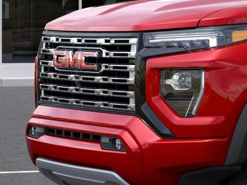 New 2026 GMC Canyon Denali AWD/4WD image 13
