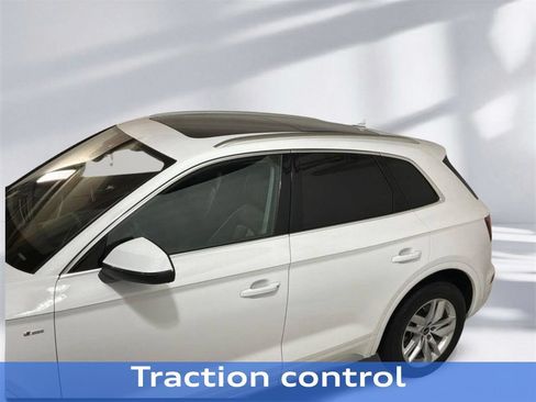 Used 2023 Audi Q5 2.0T Premium w/ Convenience Package AWD/4WD image 24