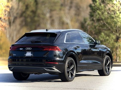 Used 2019 Audi Q8 Premium w/ Convenience Package image 10