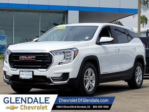 Certified 2024 GMC Terrain SLE FWD image 15