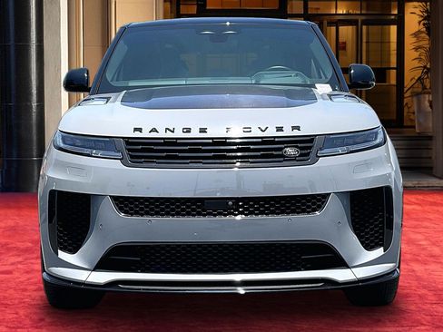 Certified 2025 Land Rover Range Rover Sport SV Edition Two AWD/4WD image 3