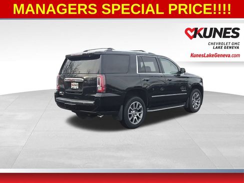 Used 2016 GMC Yukon Denali image 4