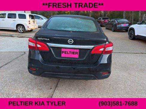 Used 2019 Nissan Sentra S image 9