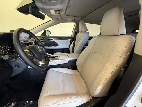 Certified 2022 Lexus RX 350L Premium w/ Premium Package AWD/4WD image 2