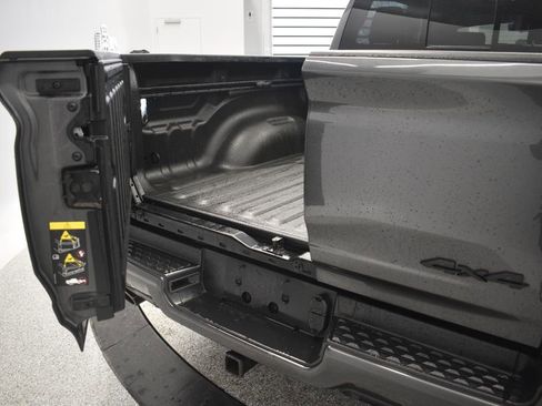 Used 2022 RAM 1500 Limited image 18