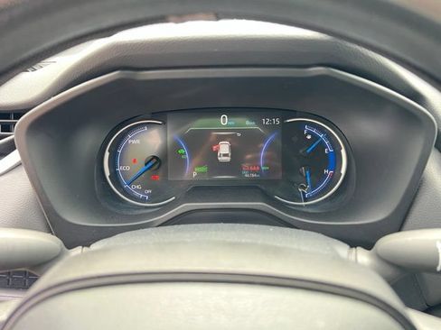 Used 2023 Toyota RAV4 LE AWD/4WD image 18