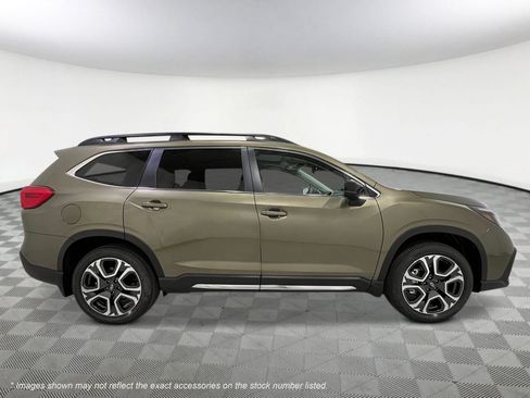 New 2026 Subaru Ascent Limited AWD/4WD image 8