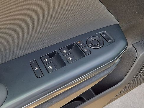 Used 2025 Kia K4 FWD image 21