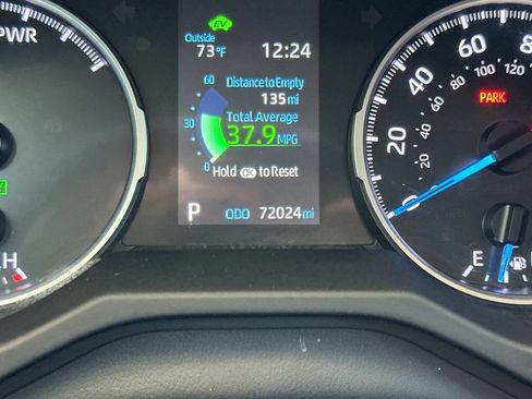 Certified 2022 Toyota RAV4 LE AWD/4WD image 30