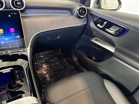 Certified 2026 Mercedes-Benz GLC 300 image 22