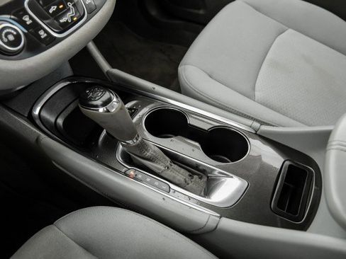 Used 2016 Chevrolet Malibu LT image 22