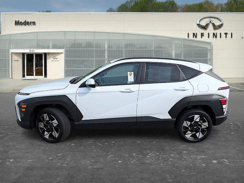 Used 2025 Hyundai Kona SEL image 6