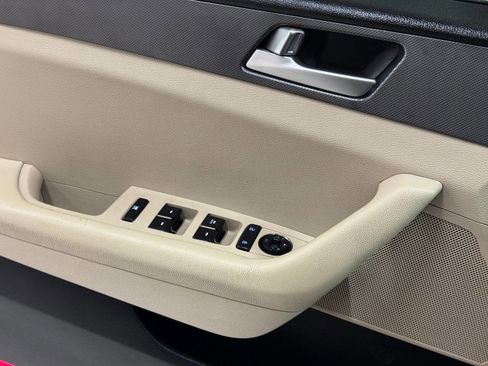 Used 2016 Hyundai Sonata SE image 54