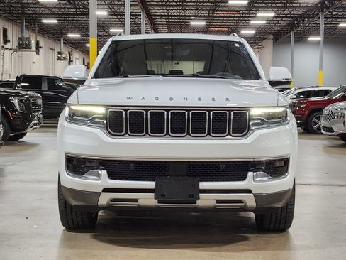 Used 2022 Jeep Wagoneer Series II w/ Premium Group I image 3