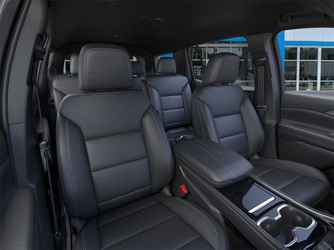 New 2026 Chevrolet Traverse LT w/ Midnight/Sport Edition image 16