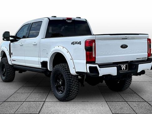 New 2026 Ford F250 Lariat w/ Black Appearance Package AWD/4WD image 3