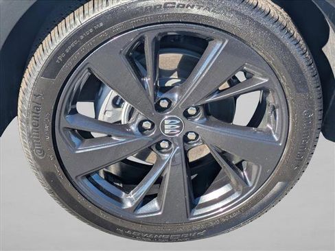 Used 2025 Buick Envision Sport Touring image 24